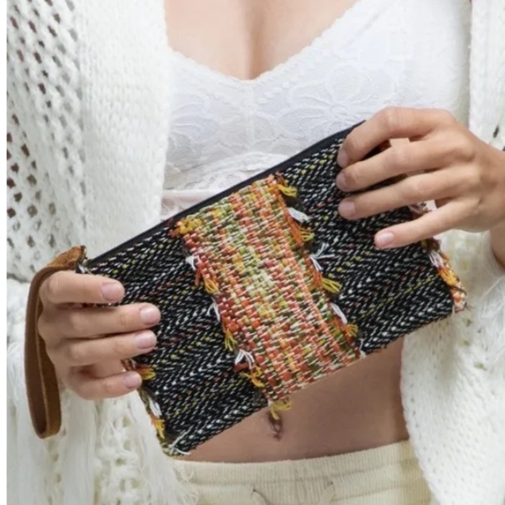 💃🏻Dakota Clutch - Picture 6 of 11